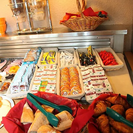 Hotel Comfort Grenoble Egreve 2*